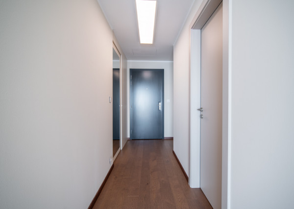 Na prenájom 2-izbový byt so šatníkom v Eurovea Tower – Bratislava