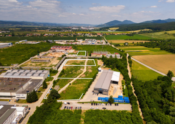 Na predaj priemyselný pozemok v lokalite- Dubnica nad Váhom, areál ZŤS
