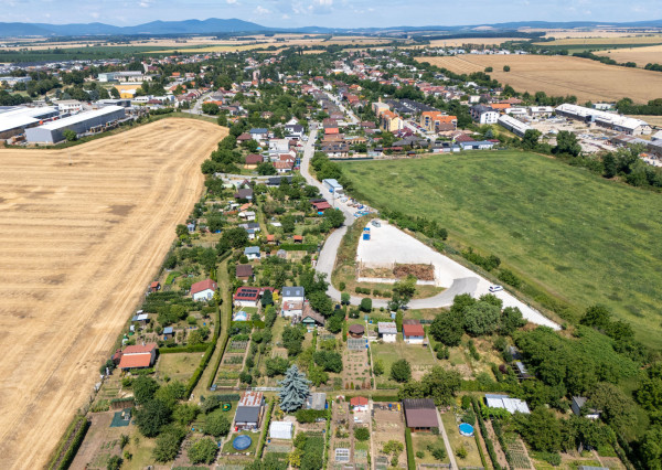Na predaj záhradná chatka v rekreačnej oblasti v Špačinciach