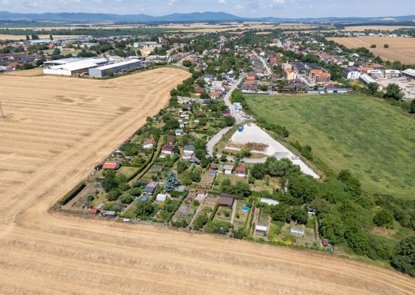 Na predaj záhradná chatka v rekreačnej oblasti v Špačinciach