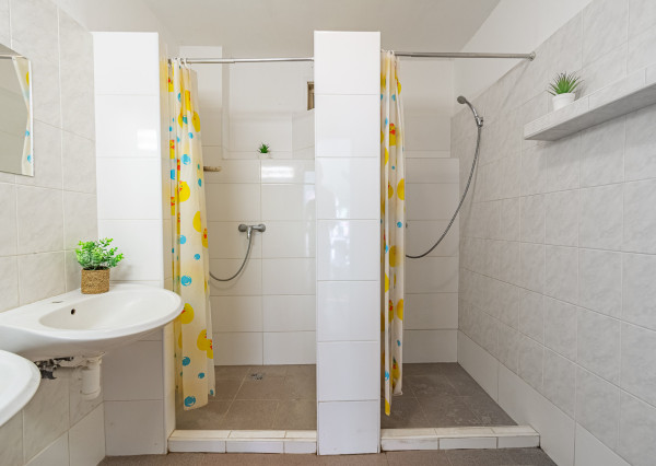 Na predaj rodinný dom s investičným potenciálom v Hrnčiarovciach nad Parnou