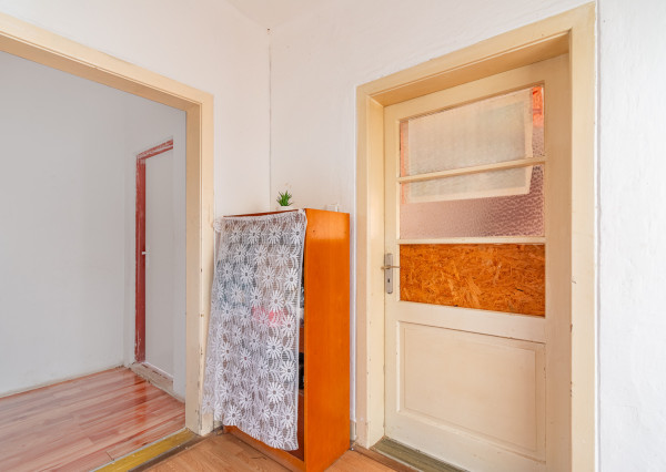 Na predaj rodinný dom s investičným potenciálom v Hrnčiarovciach nad Parnou