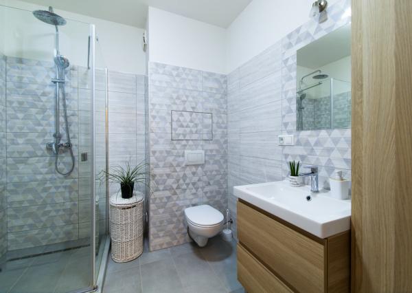 REZERVOVANÉ:Na predaj 1-izbový byt v centre Vrbového