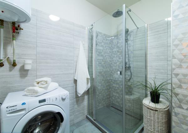 REZERVOVANÉ:Na predaj 1-izbový byt v centre Vrbového