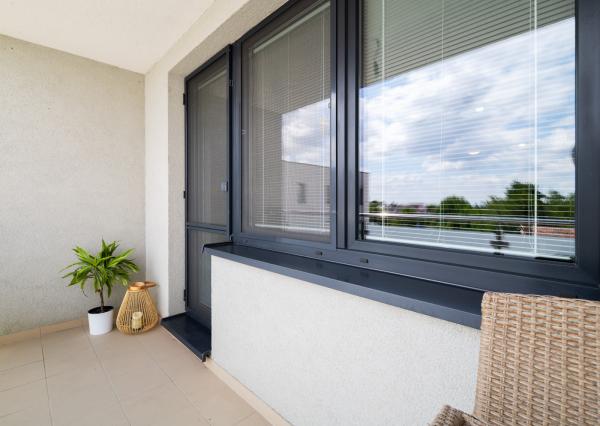 REZERVOVANÉ:Na predaj 1-izbový byt v centre Vrbového