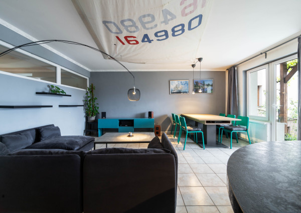 Na predaj 3-izbový byt s terasou, predzáhradkou a parkovacím miestom v obci Lipovec