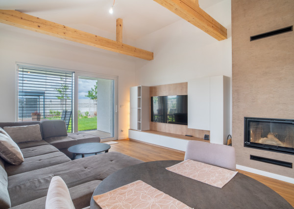 Na prenájom nový, vkusne zariadený 4-izbový rodinný dom v Alžbetinom Dvore