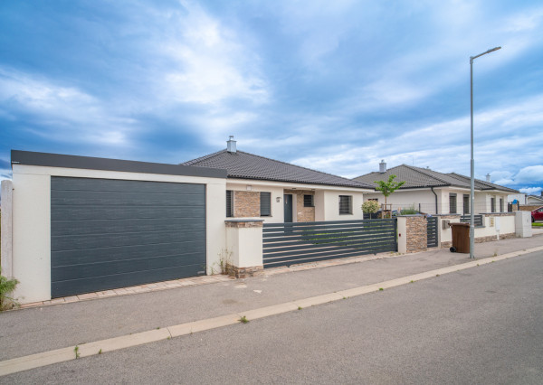 Na prenájom nový, vkusne zariadený 4-izbový rodinný dom v Alžbetinom Dvore