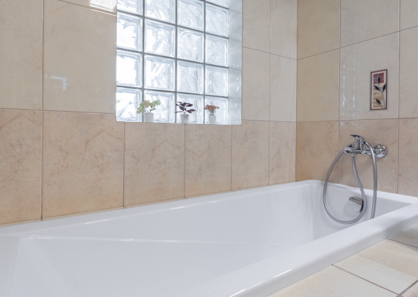 REZERVOVANÉ: Na predaj zariadený 4-izbový rodinný dom v Dolnej Strede