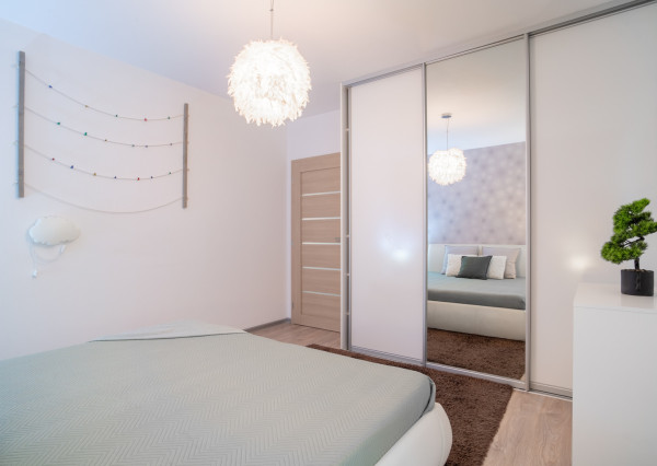 REZERVOVANÉ: Na predaj priestranný 3-izbový byt na Slávičej ulici v Senci