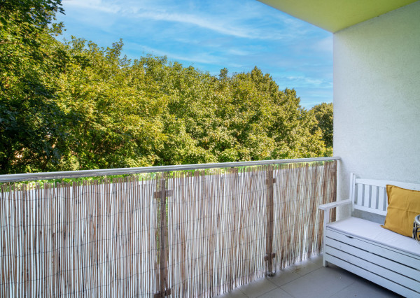 REZERVOVANÉ: Na predaj priestranný 3-izbový byt na Slávičej ulici v Senci