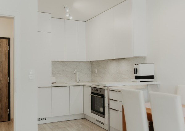 REZERVOVANÉ: Na predaj kompletne zariadený 2-izbový byt v Trenčíne