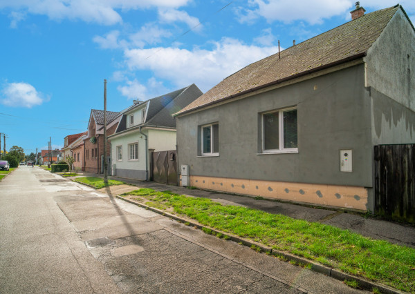 Na predaj 3-izbový rodinný dom v pokojnej časti mesta Malacky