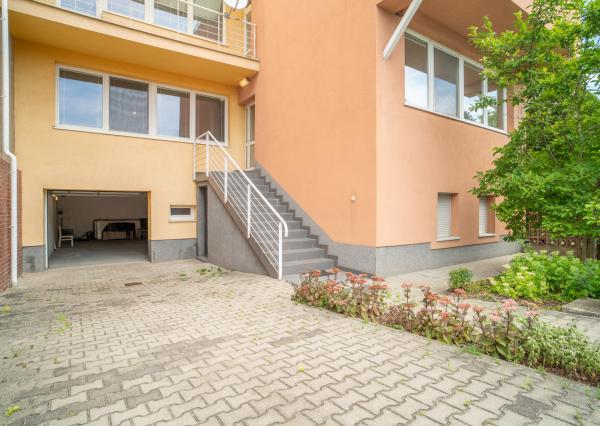 Na predaj 5-izbový rodinný dom s udržiavanou záhradou v bratislavskej časti Kramáre