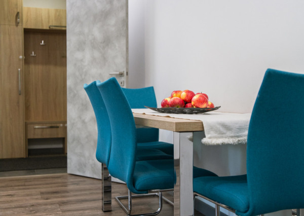 REZERVOVANÉ: Na predaj priestranný 3-izbový byt v Bratislave - Ružinov