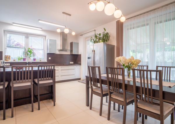 REZERVOVANÉ:Na predaj nadštandardná rodinná vila v obci Dunajská Lužná