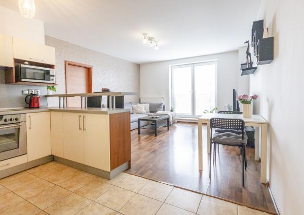 Na prenájom zariadený 2-izbový byt v Podunajských Biskupiciach