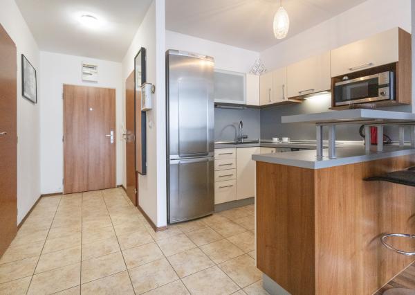 Na prenájom zariadený 2-izbový byt v Podunajských Biskupiciach