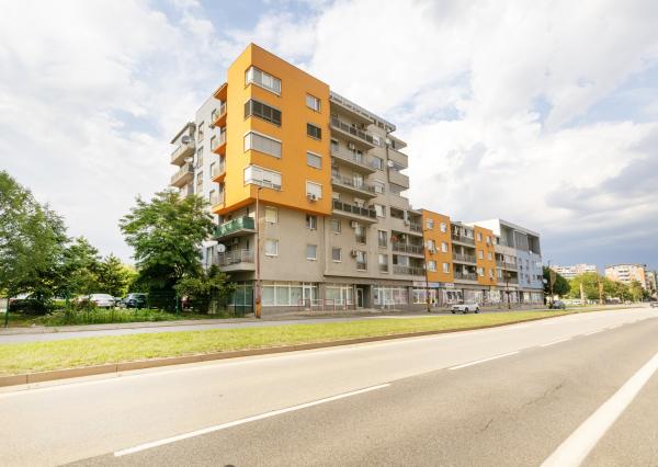 Na prenájom zariadený 2-izbový byt v Podunajských Biskupiciach