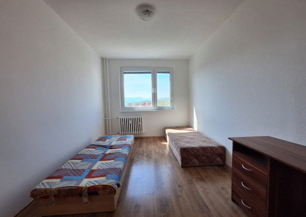 Na predaj 3-izbový byt s loggiou na sídlisku Hájik v Žiline