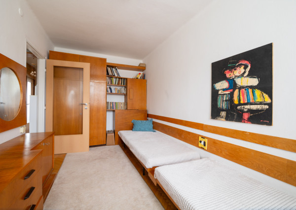 Na predaj štýlový 3-izbový byt v centre Starej Turej