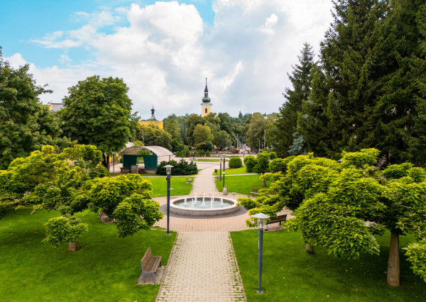 Na predaj štýlový 3-izbový byt v centre Starej Turej