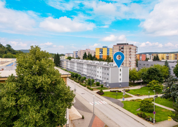 Na predaj štýlový 3-izbový byt v centre Starej Turej