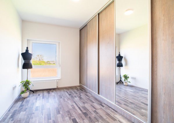 REZERVOVANÉ: Na predaj 3-izbový byt s parkovacím státím v Rajke