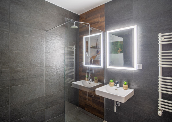 REZERVOVANÉ: Na predaj 3-izbový byt s parkovacím státím v Rajke