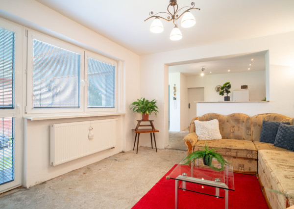 Na predaj 4-izbový rodinný dom v obci Závod