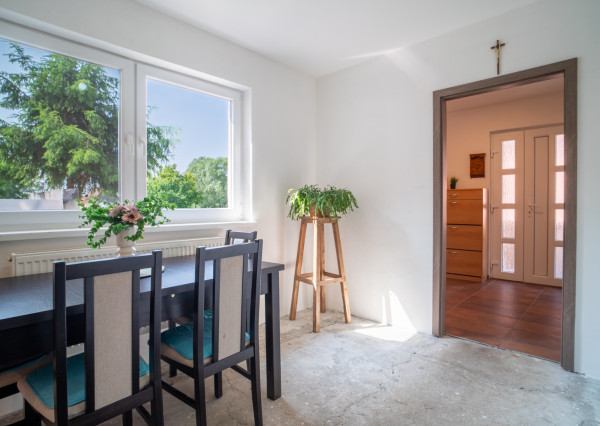 Na predaj 4-izbový rodinný dom v obci Závod