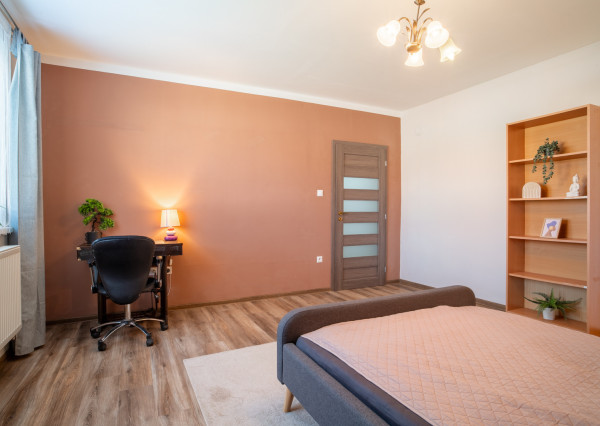 Na predaj 4-izbový rodinný dom v obci Závod