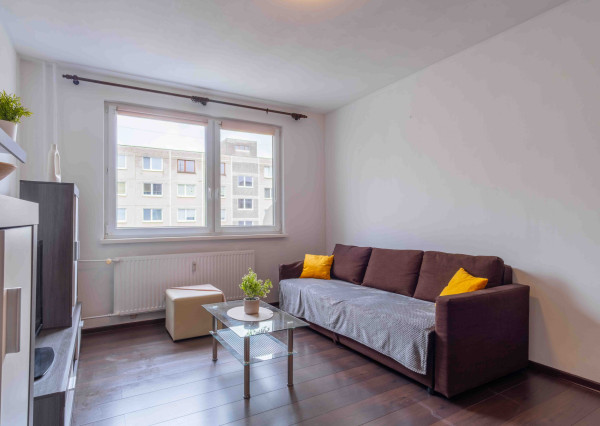 Na prenájom 1-izbový byt v Poprade