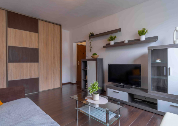 Na prenájom 1-izbový byt v Poprade