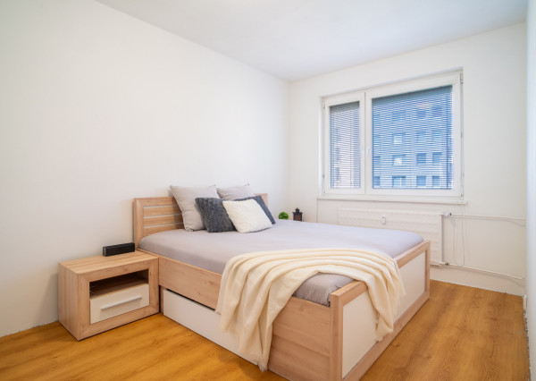 Na predaj atraktívny 2-izbový byt vo Vrábloch - Žitava