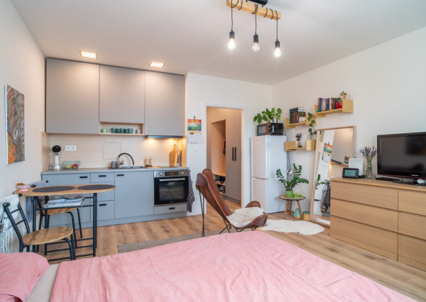 Na predaj 1-izbový byt v Bratislave na Hraničnej ulici