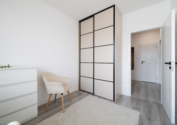 REZERVOVANÉ - Na predaj zariadený 4-izbový byt v Dúbravke