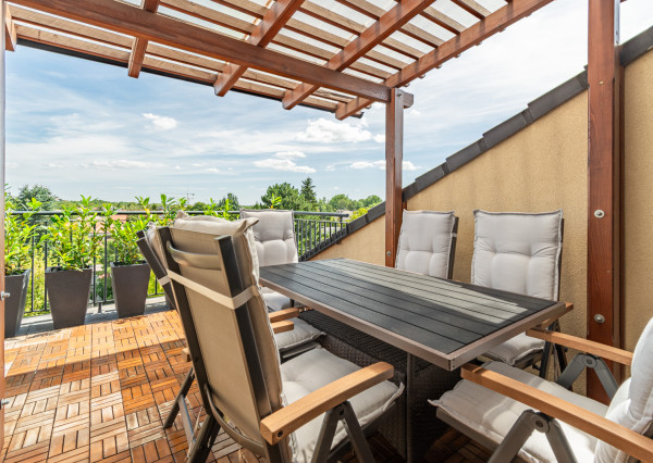 Na prenájom kompletne zariadený 4-izbový podkrovný byt v Ivanke pri Dunaji