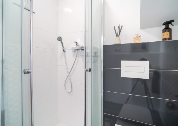 REZERVOVANÉ - Na predaj 5-izbový rodinný dom v Rovinke