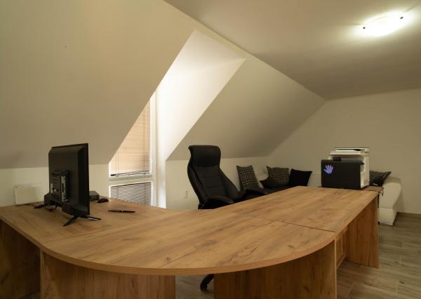 Na predaj 5-izbový rodinný dom v obci Dvorníky