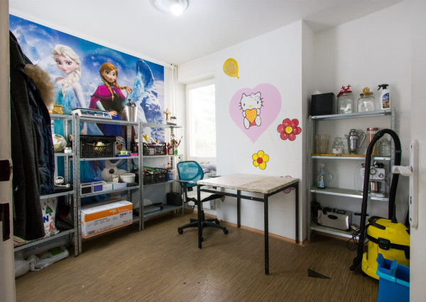 Na predaj dvojdom s rozľahlým pozemkom v centre obce Zlaté Klasy