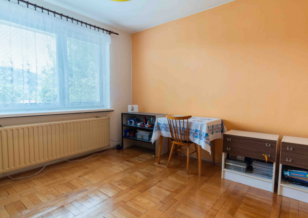 REZERVOVANÉ: Na predaj rodinný dom vo Svite v mestskej časti Podskalka