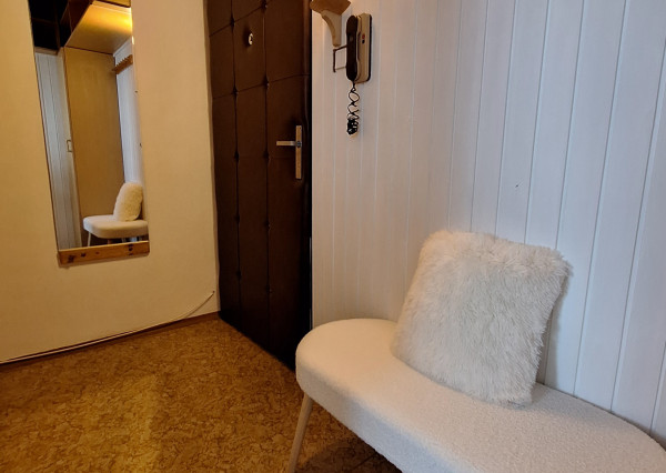 Na prenájom útulný 1-izbový byt v lokalite-Na Hájiku v Žiline