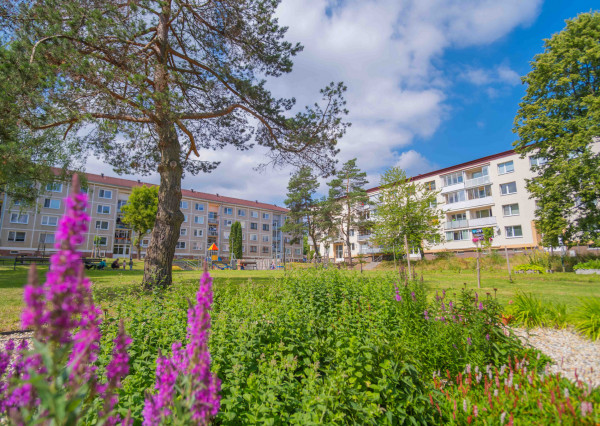 REZERVOVANÝ: Na predaj priestranný 2-izbový byt v Starej Ľubovni