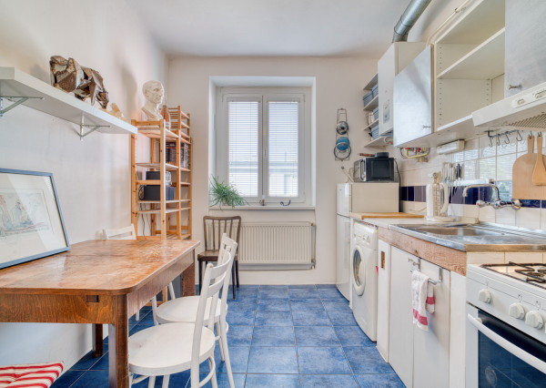 Na predaj 1-izbový byt na Prievozskej ulici v Bratislave