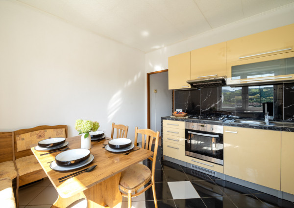 Na predaj čiastočne zariadený 3-izbový byt v Kálnici