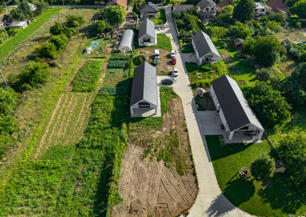 Na predaj moderný 4-izbový rodinný dom v Šoporni