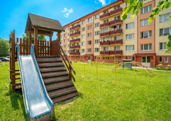 Na predaj 2-izbový byt s pekným výhľadom v Hriňovej