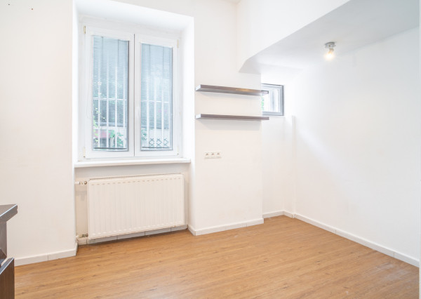 Na prenájom obchodný priestor v samotnom centre Bratislavy