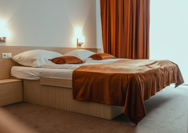 Na predaj elegantný kongresový Hotel Elite v Novej Dubnici